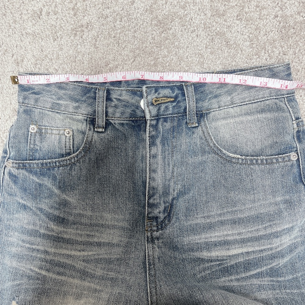 jean - Picture 4 of 5
